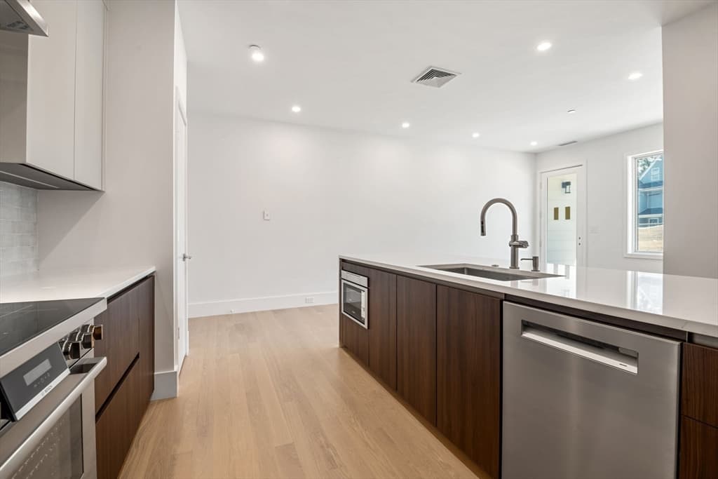 50 Jackson Street # 104, Newton MA 02459 photo 17