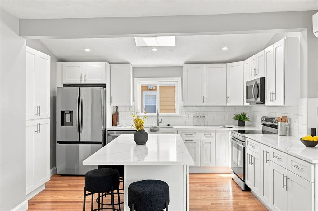25 Leland St, Malden MA 02148