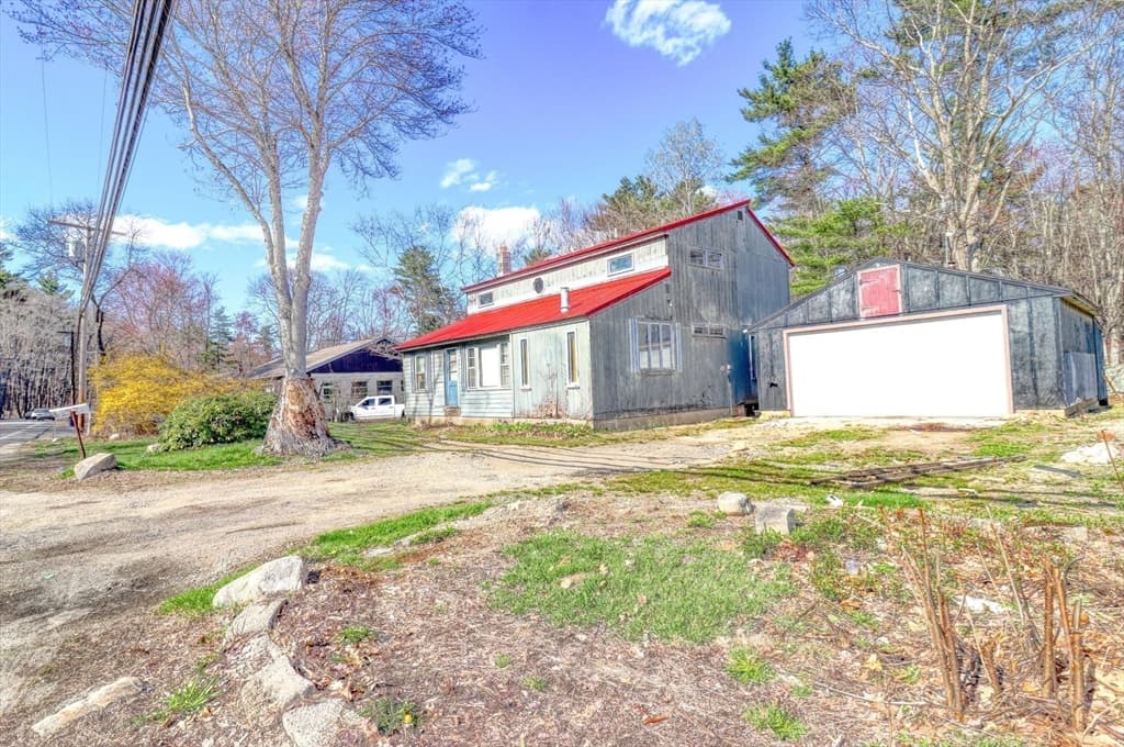 319 Main Street, Plaistow NH 03865