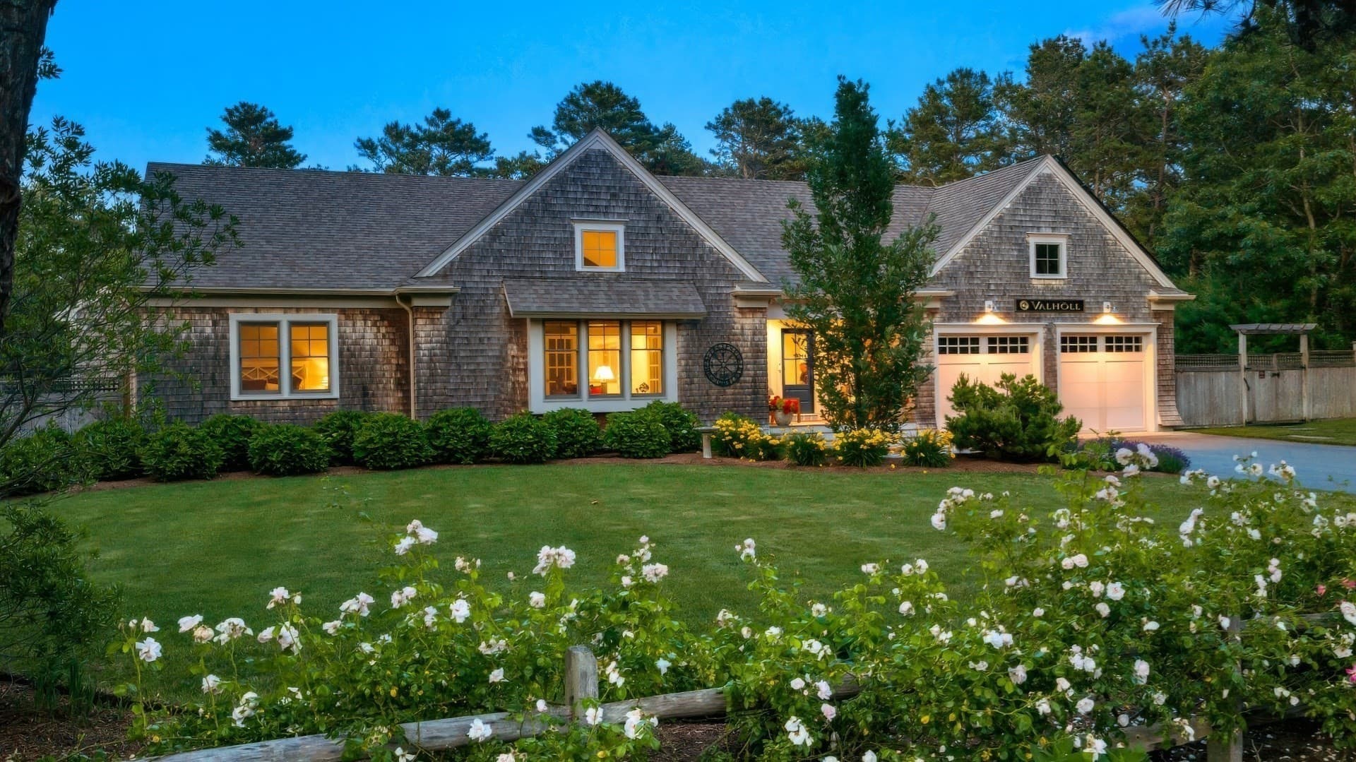 Single Family Residence at 15 Capt Bellamy, Wellfleet MA 02657, photo 2 of 42