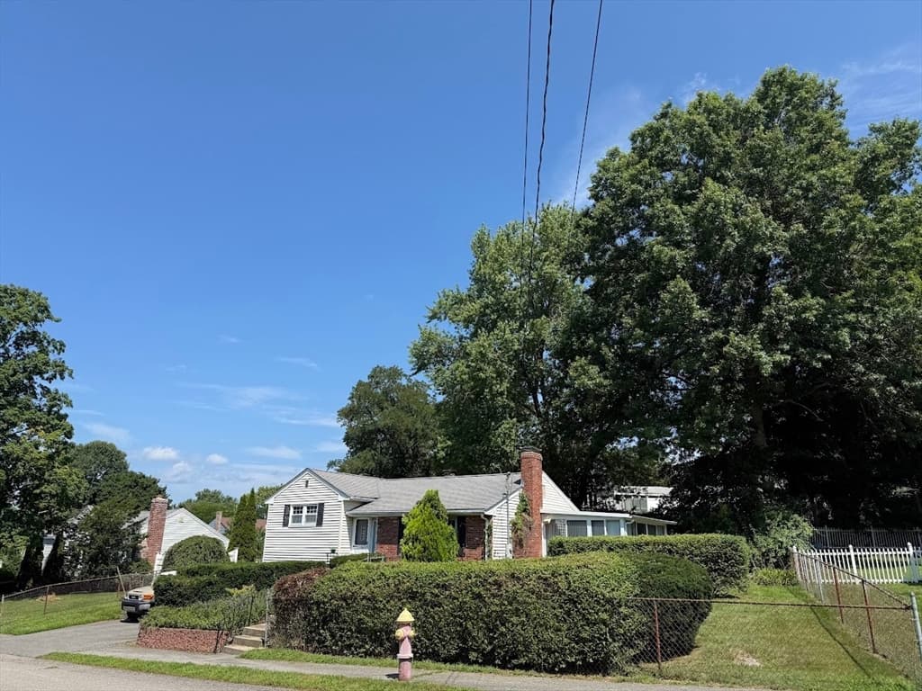 51 Westview Drive, Norwood MA 02062 photo 2