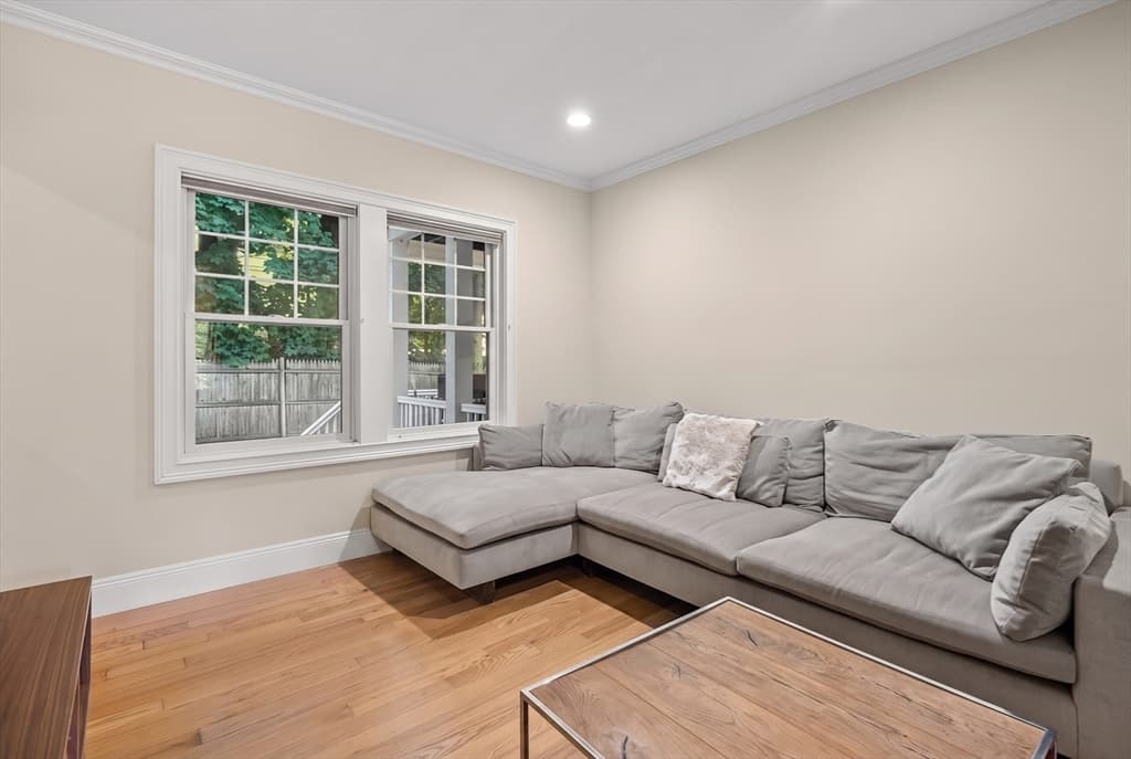 37-39 Beaconsfield Road, Brookline MA 02445 photo 16