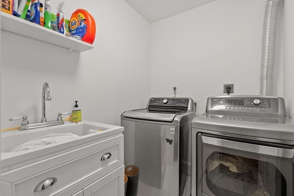 37-39 Beaconsfield Road, Brookline MA 02445 photo 22