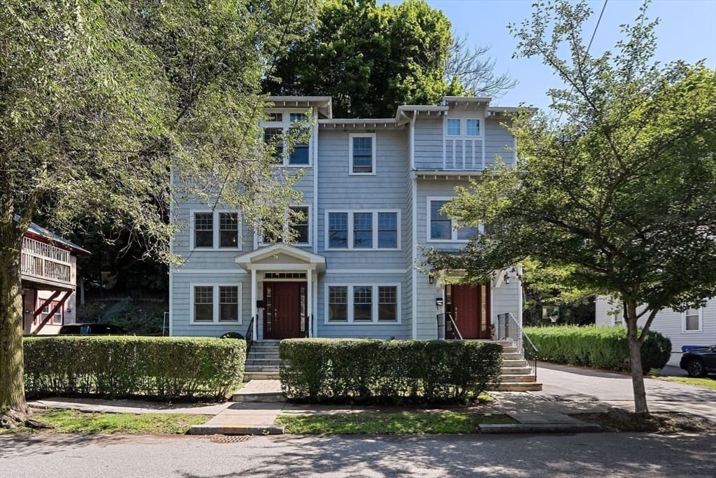 37-39 Beaconsfield Road, Brookline MA 02445 photo 7