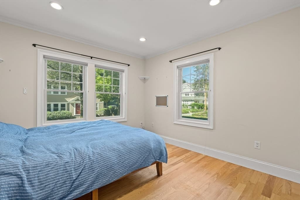 37-39 Beaconsfield Road, Brookline MA 02445 photo 30