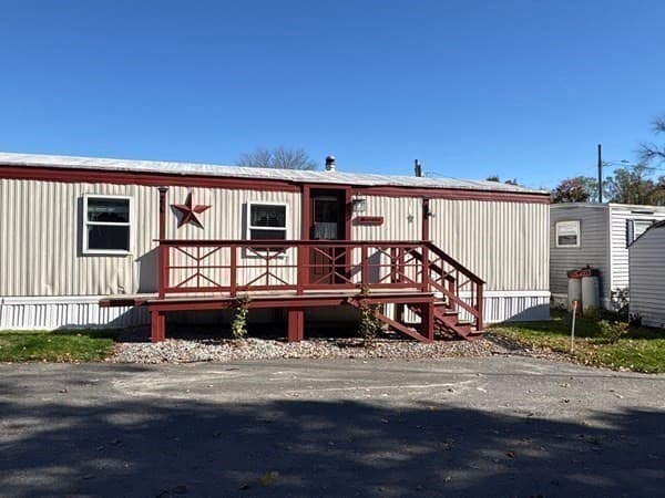 557 Southwest Cutoff # 17, Worcester MA 01607