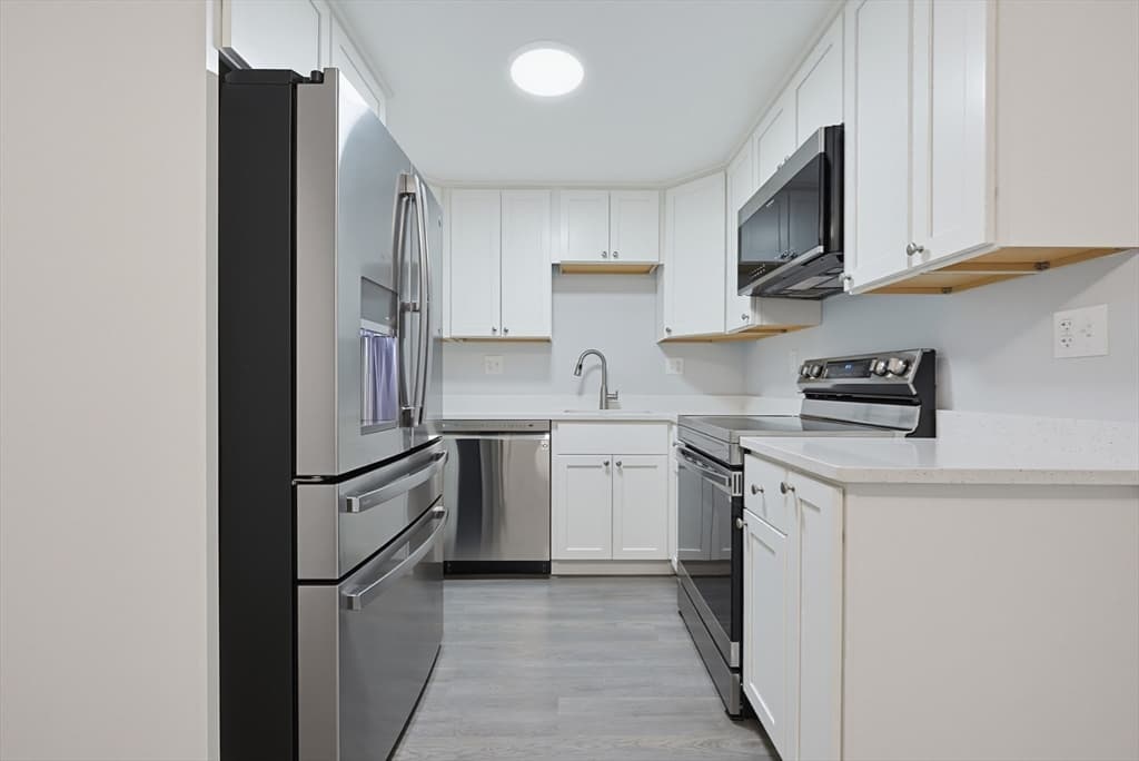 108 Norton Ave # 9, Easton MA 02334 photo 18