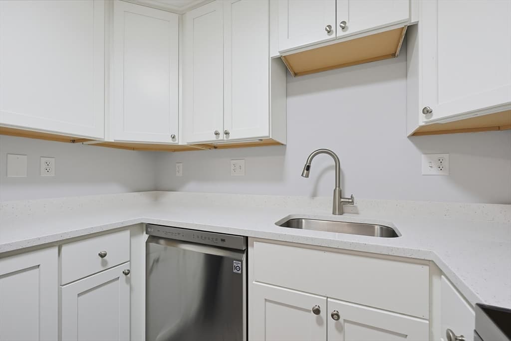 108 Norton Ave # 9, Easton MA 02334 photo 19