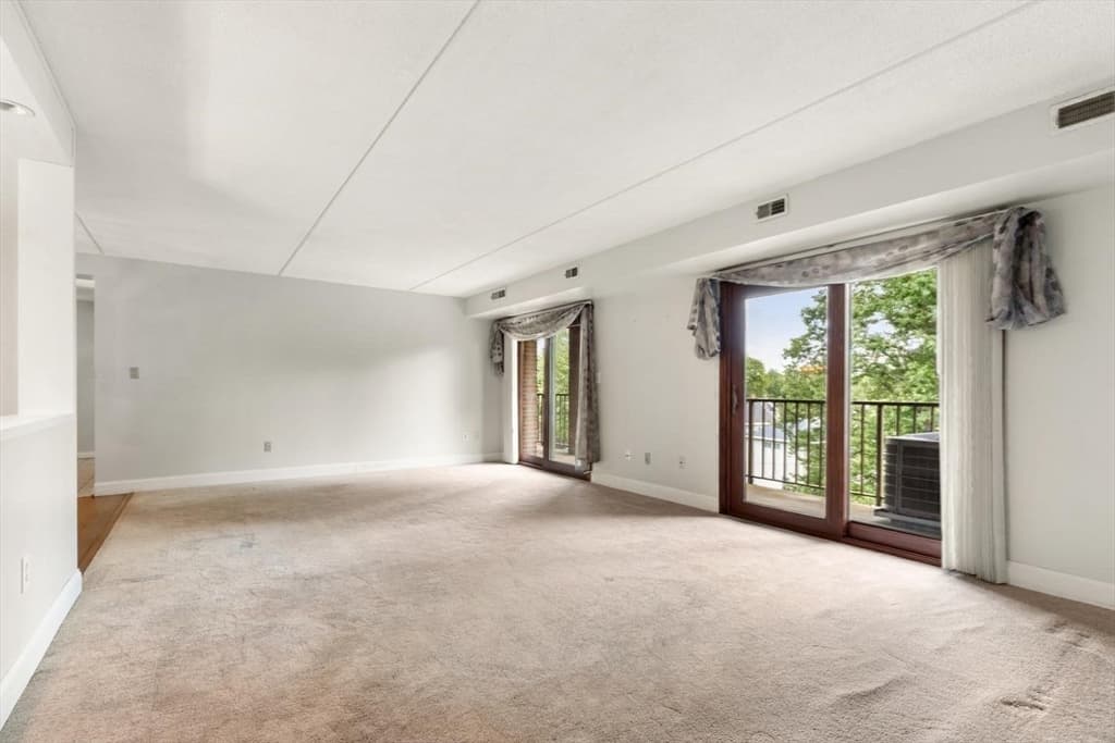148 Marble St # 404, Stoneham MA 02180 photo 12