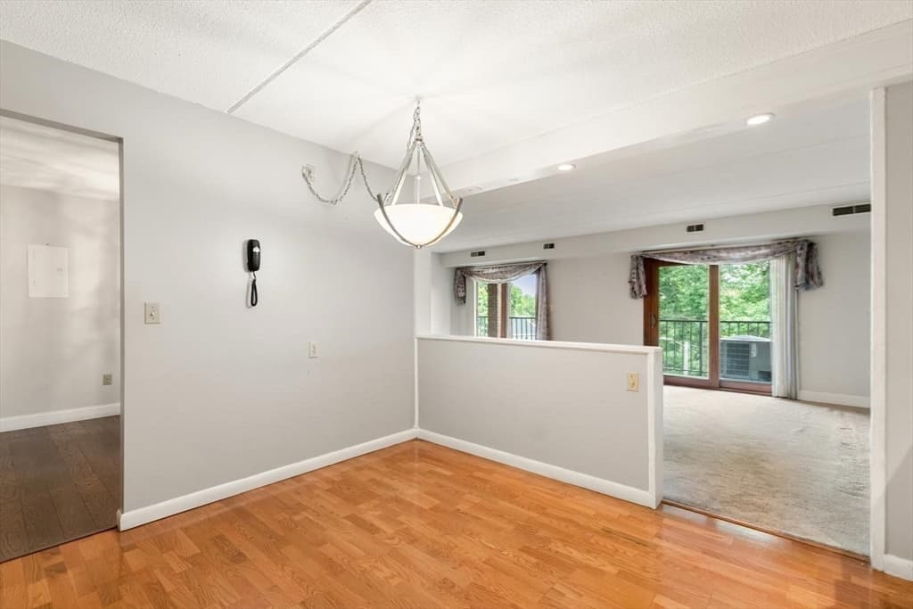 148 Marble St # 404, Stoneham MA 02180 photo 5