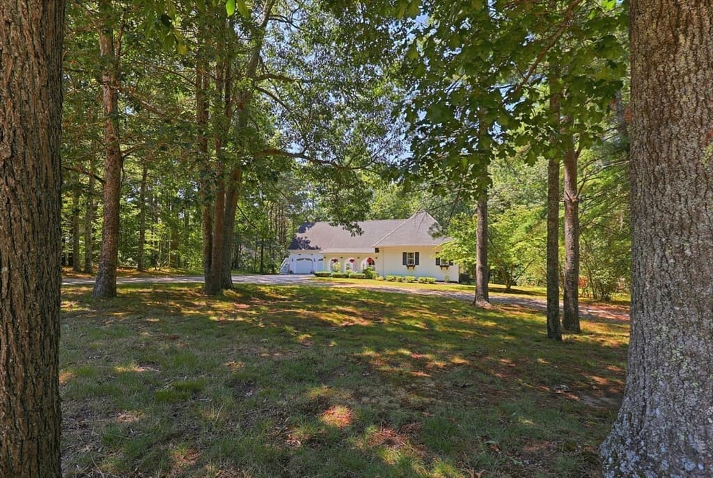 650 Crane Ave S, Taunton MA 02780 photo 36