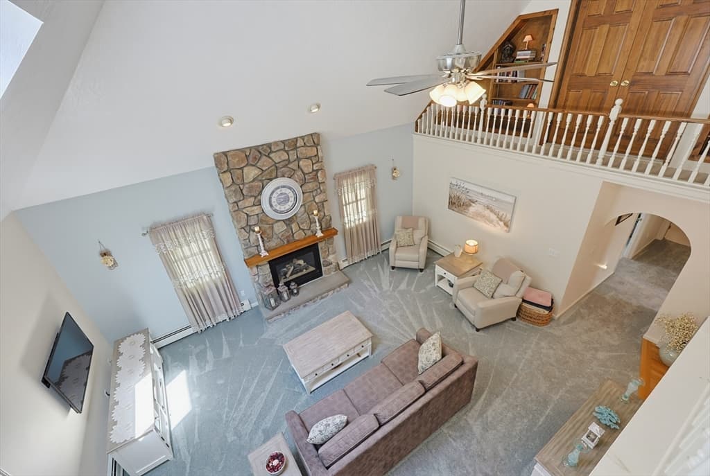 650 Crane Ave S, Taunton MA 02780 photo 9