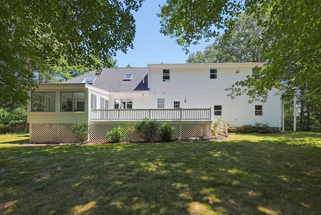 650 Crane Ave S, Taunton MA 02780 photo 34