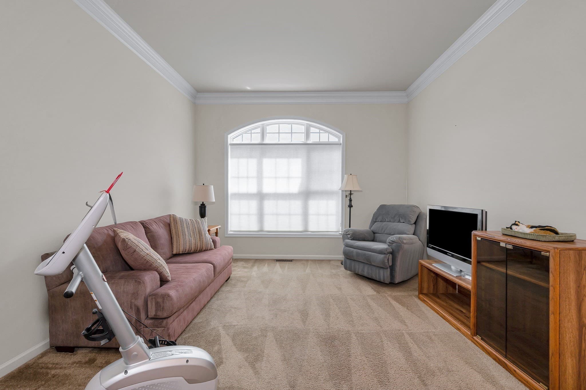 Single Family Residence at 106 Sherwood Dr Methuen Ma 01844, Methuen MA 01844, Methuen, photo 3 of 18
