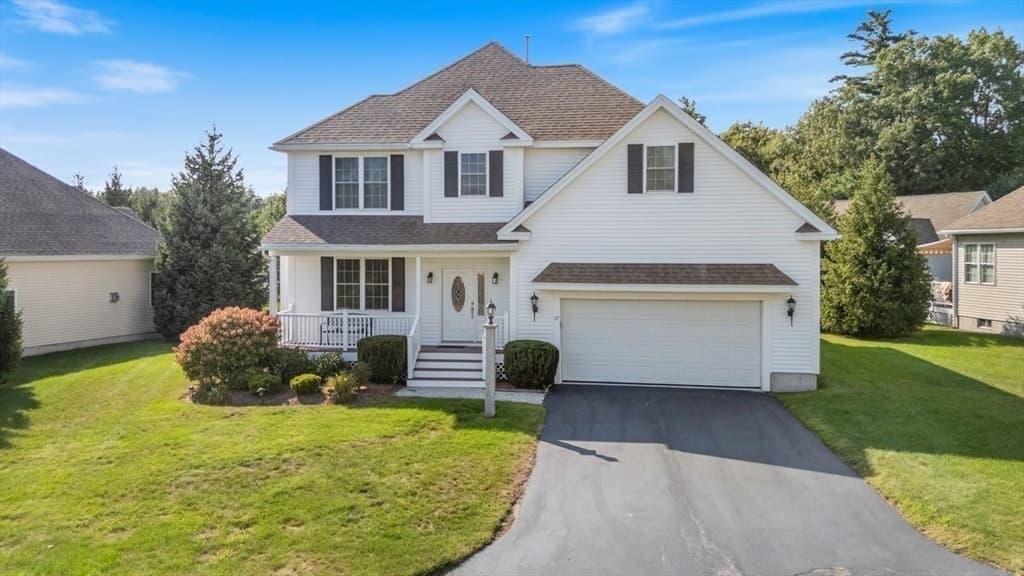 17 Stone Castle Dr # 17, Methuen MA 01844 photo 2
