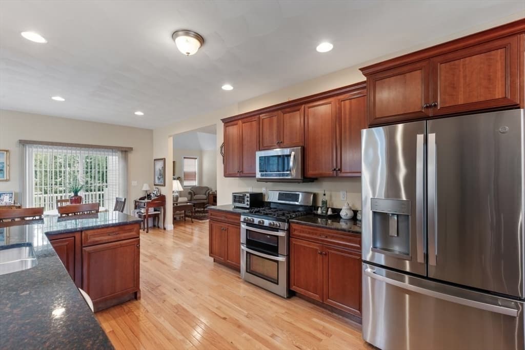 17 Stone Castle Dr # 17, Methuen MA 01844 photo 10