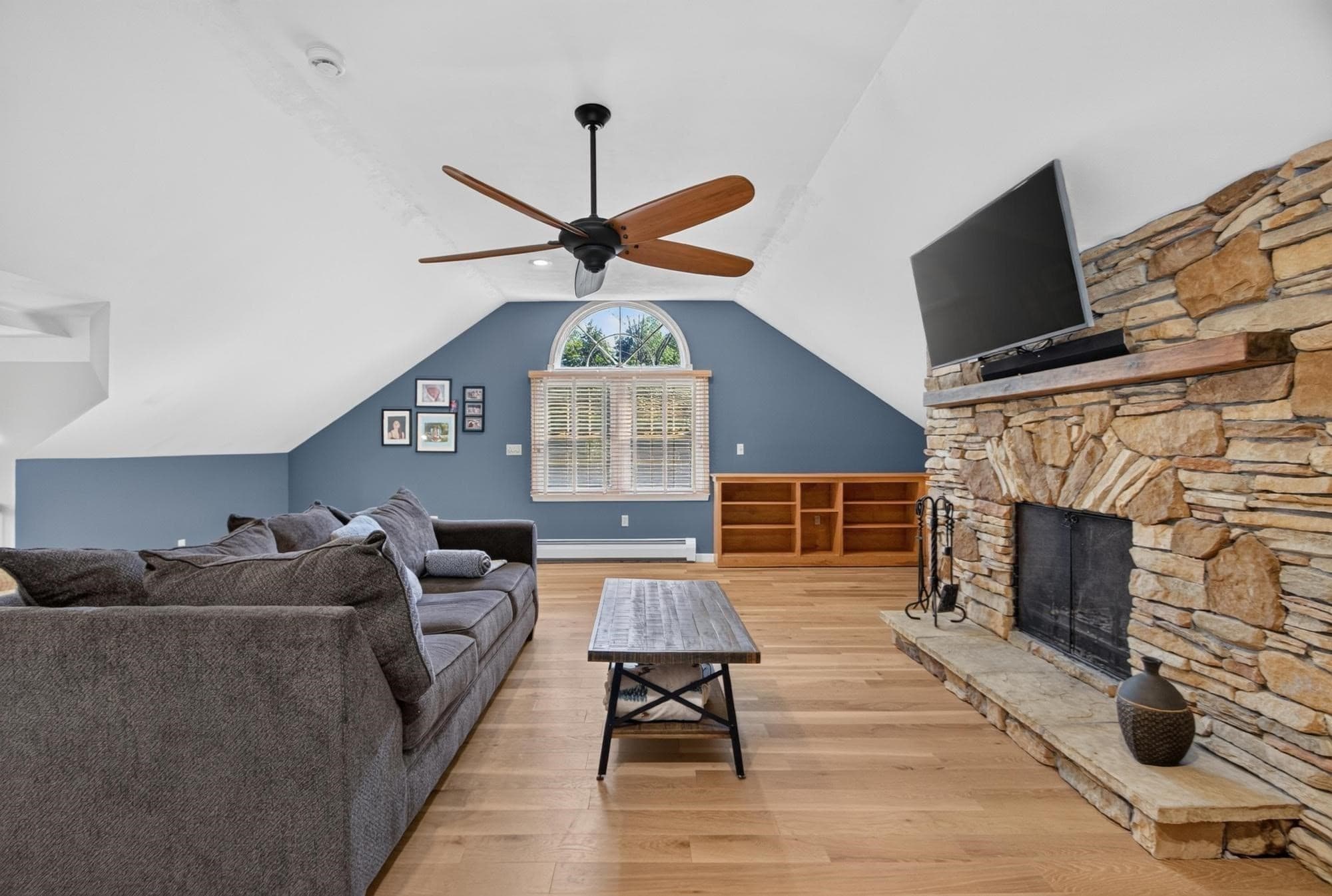 Single Family Residence at 6 Paddock Lane, Dracut MA 01826, Dracut, photo 5 of 42