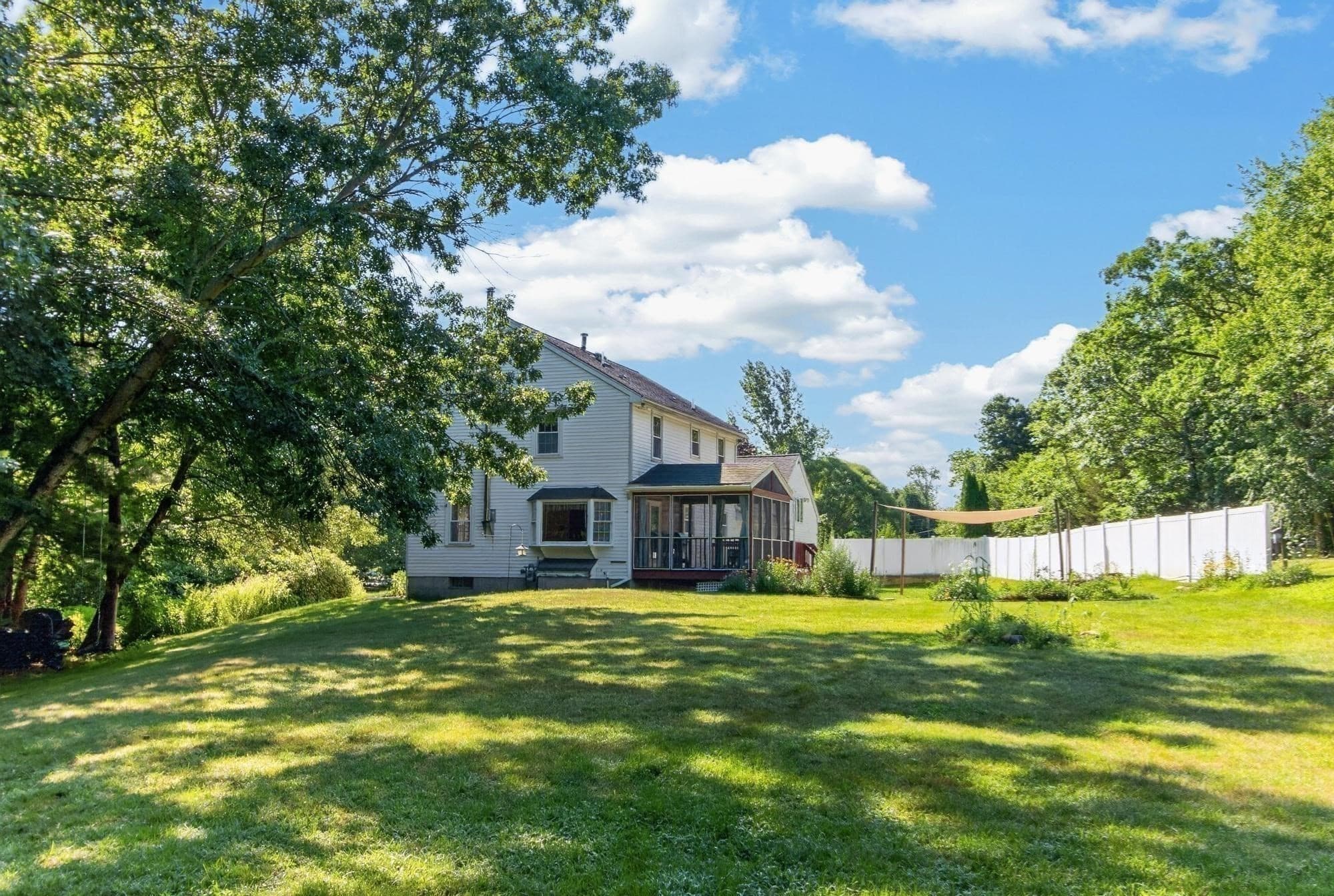 Single Family Residence at 6 Paddock Lane, Dracut MA 01826, Dracut, photo 30 of 42