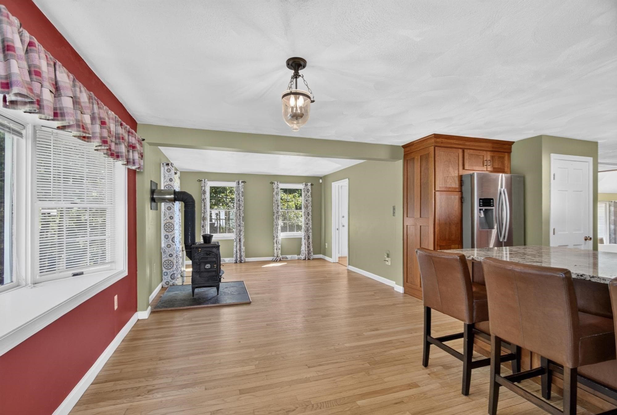 Single Family Residence at 6 Paddock Lane, Dracut MA 01826, Dracut, photo 14 of 42