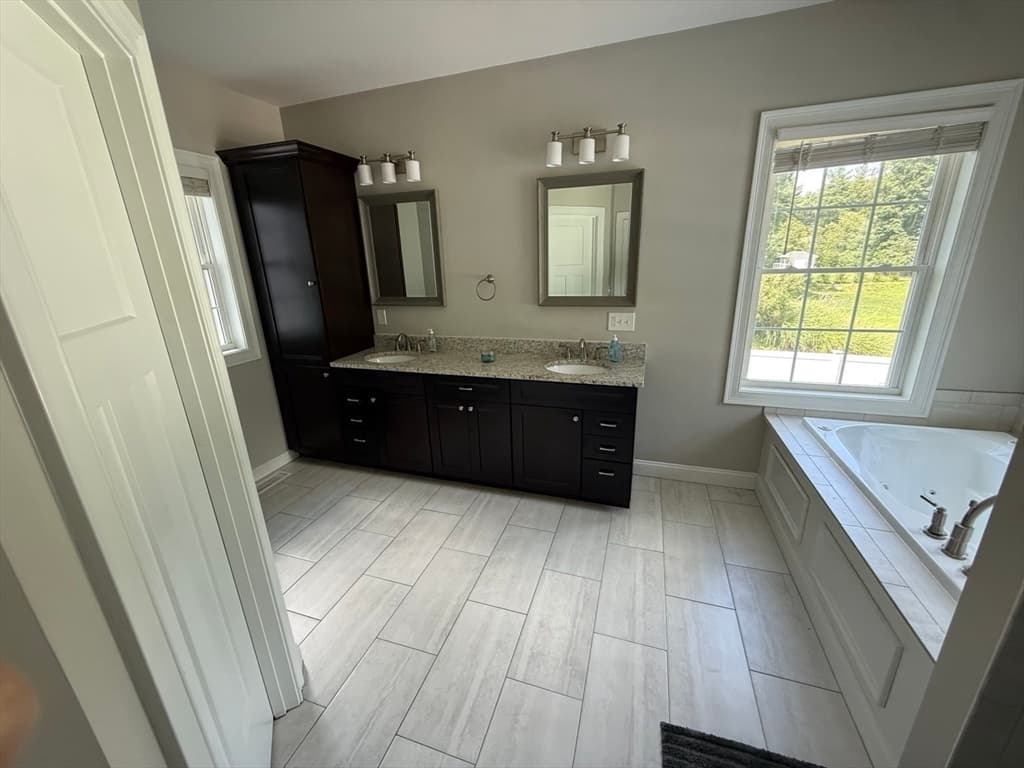 14 Stone Ridge Dr, Seekonk MA 02771 photo 10