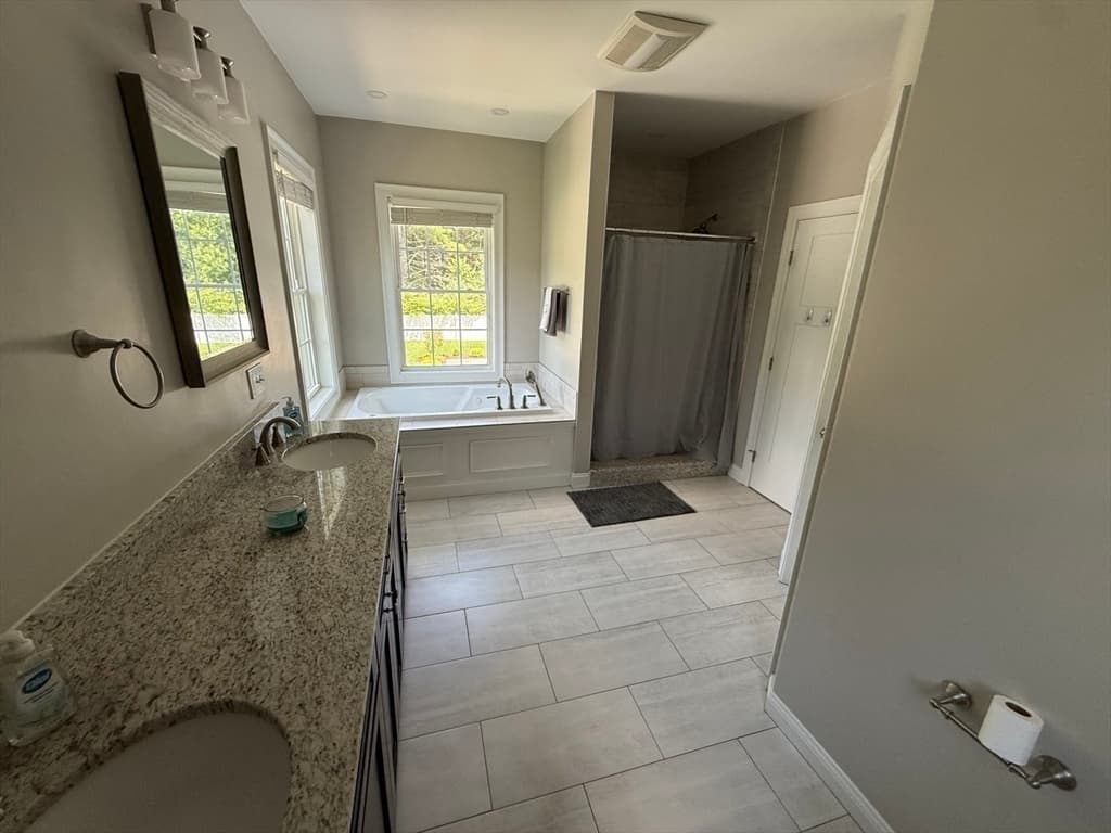 14 Stone Ridge Dr, Seekonk MA 02771 photo 11