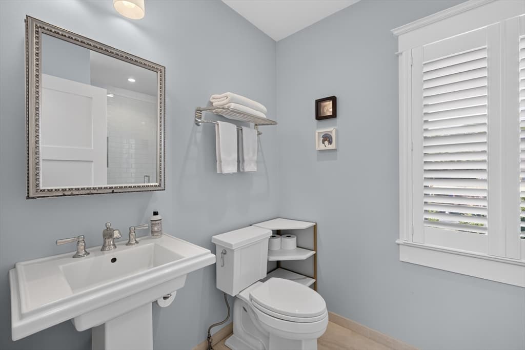32 Bradford Street # 1, Provincetown MA 02657 photo 24