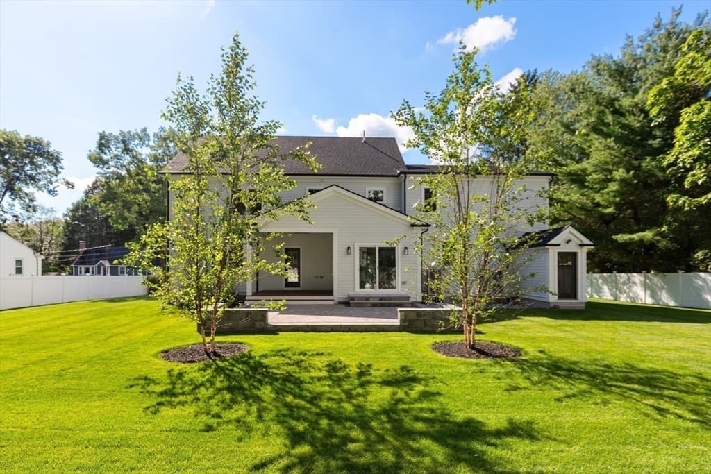 SIX Lane Avenue, Bedford MA 01730 photo 33