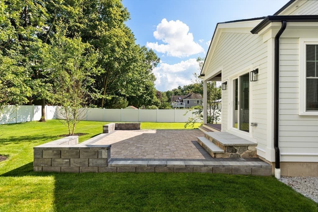 SIX Lane Avenue, Bedford MA 01730 photo 31