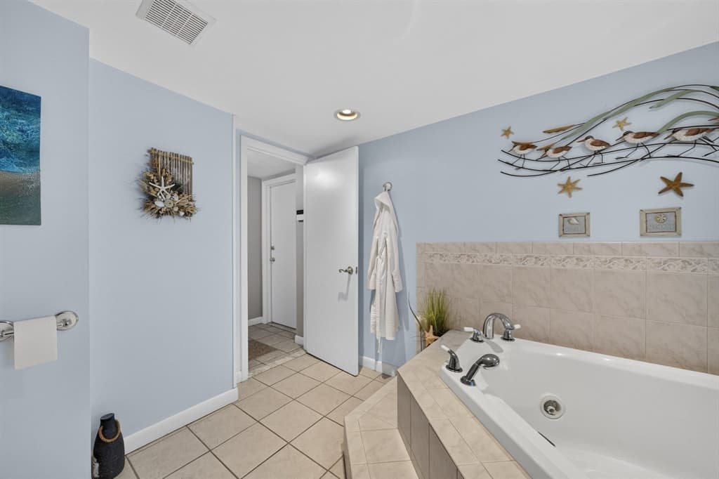 6 Topaz Ln, Dartmouth MA 02747 photo 28