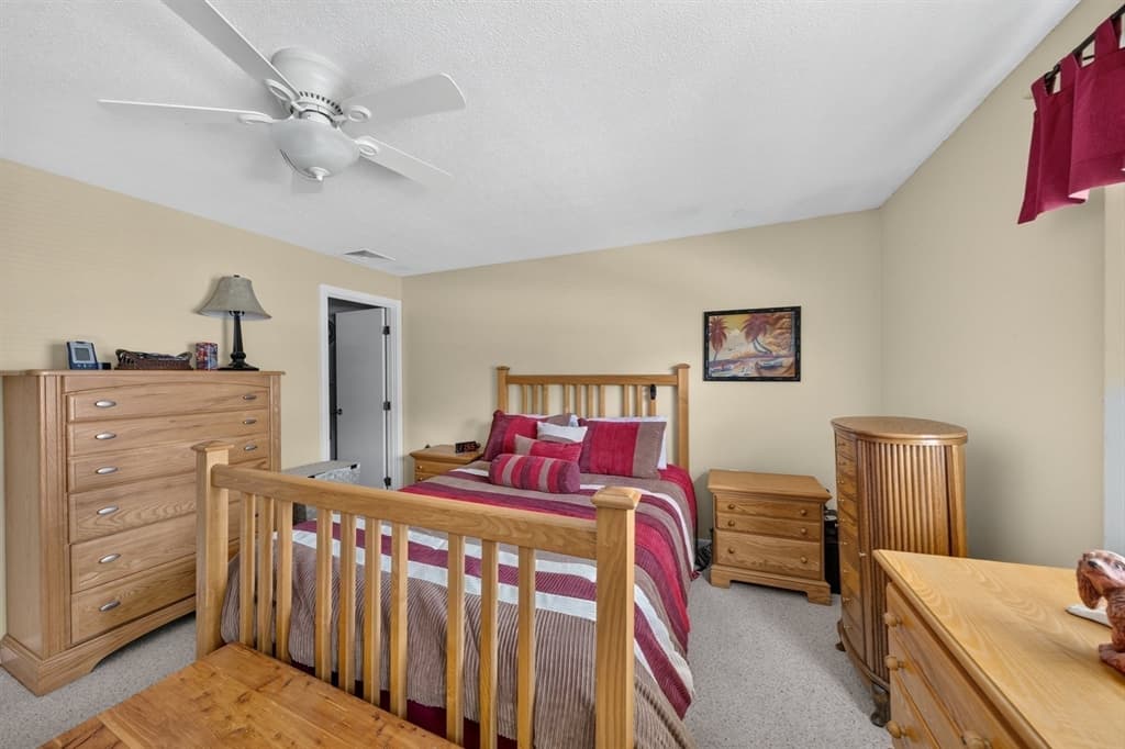 6 Topaz Ln, Dartmouth MA 02747 photo 19