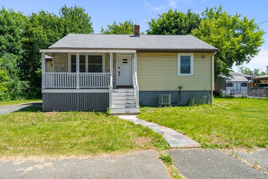 37 Bent Ave, Malden MA 02148 photo 2