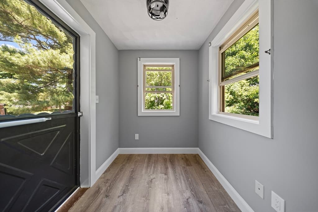 37 Bent Ave, Malden MA 02148 photo 16