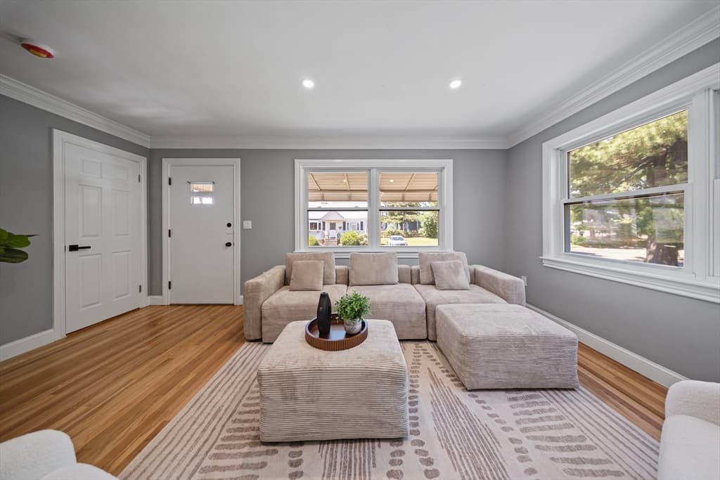 37 Bent Ave, Malden MA 02148 photo 7