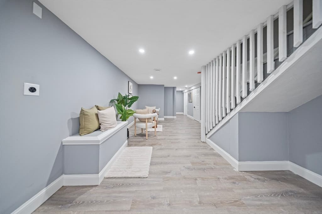 37 Bent Ave, Malden MA 02148 photo 19