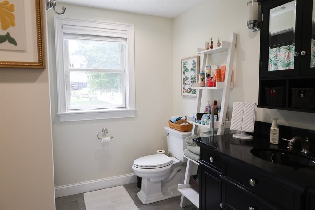 129 Burley St, Danvers MA 01923 photo 20