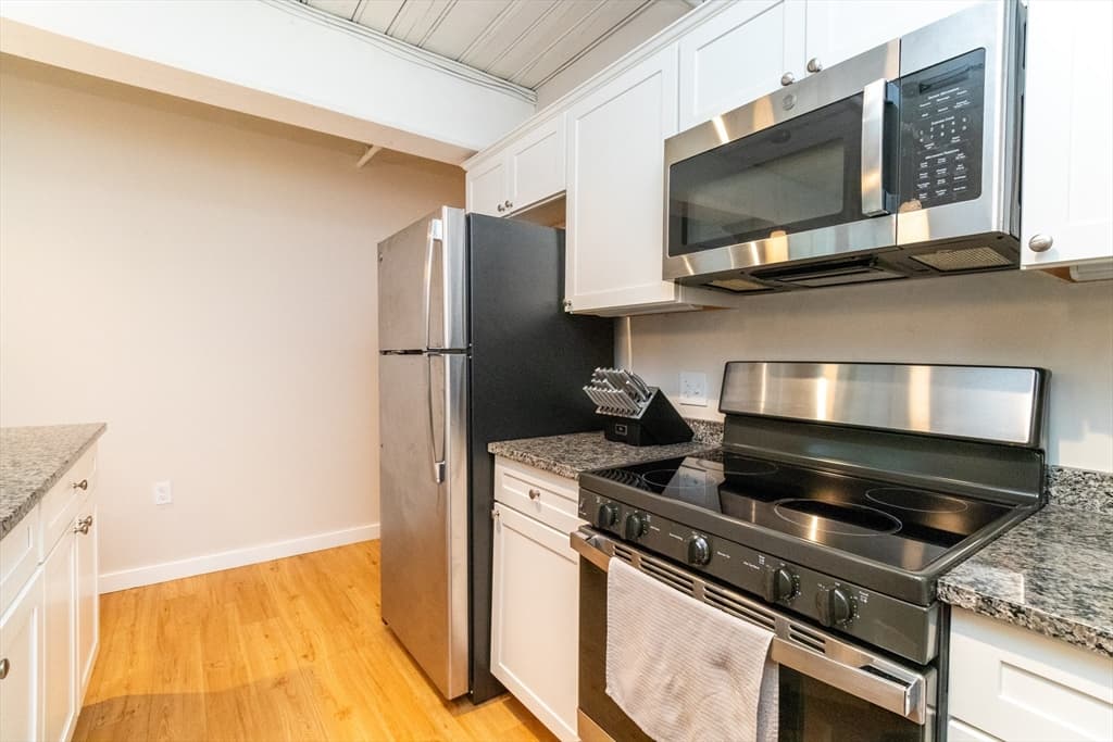 55 Sterling St # 205, Clinton MA 01510 photo 5