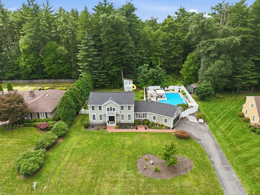 27 Shirley St, Wilbraham MA 01095 photo 2