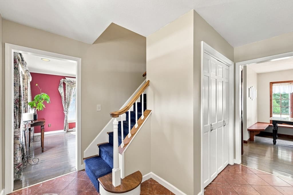 27 Shirley St, Wilbraham MA 01095 photo 5