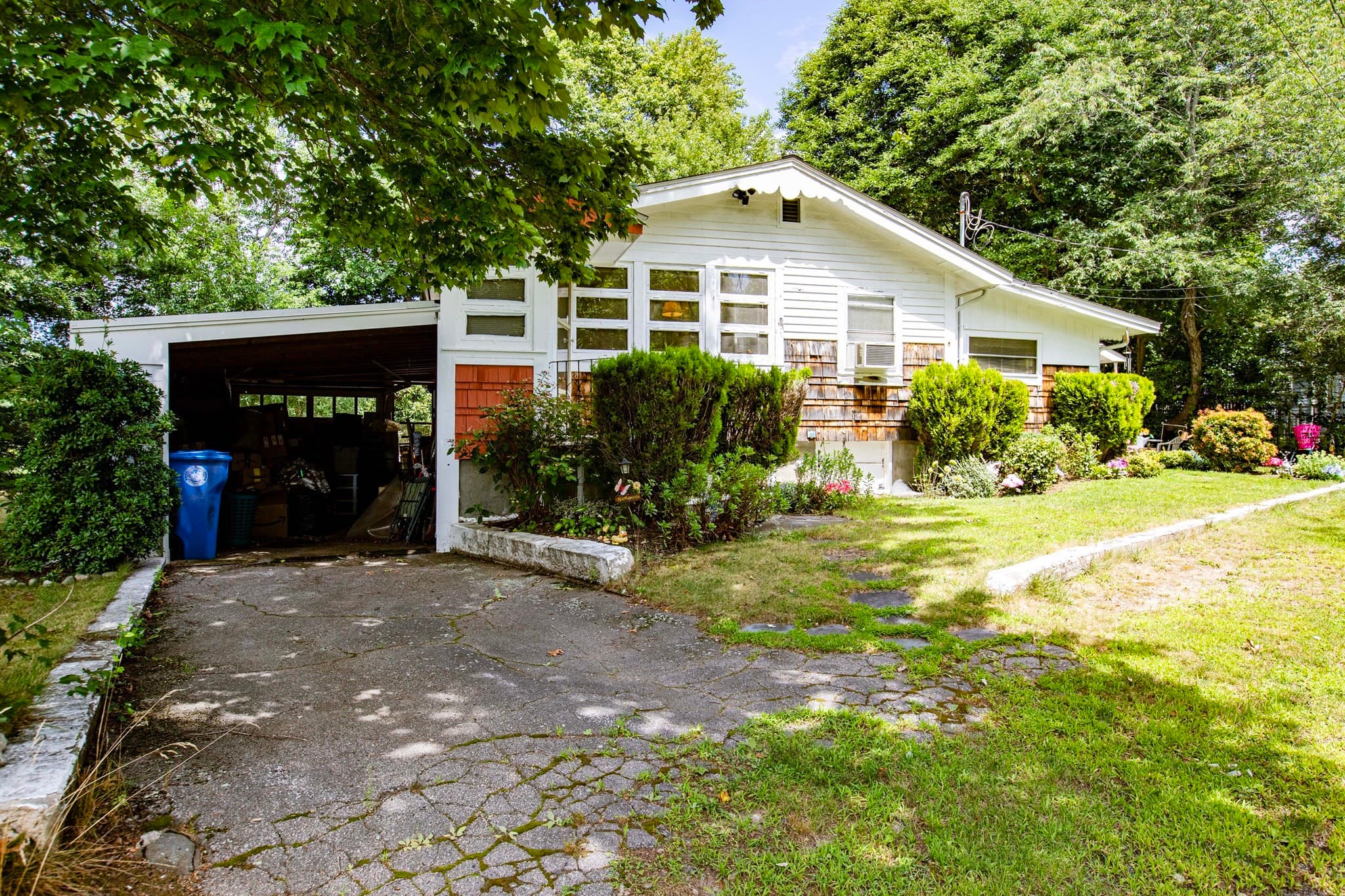Single Family Residence at 19 Carver St, Whitman MA 02382, Whitman, photo 4 of 28