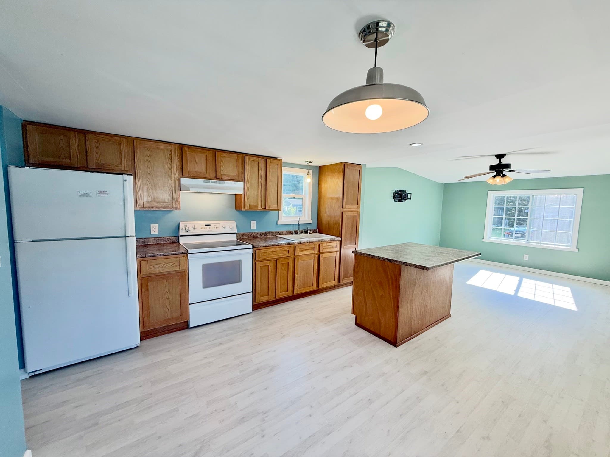 Mobile Home at 51 Monson Turnpike Rd # 1049, Ware MA 01082, photo 8 of 23