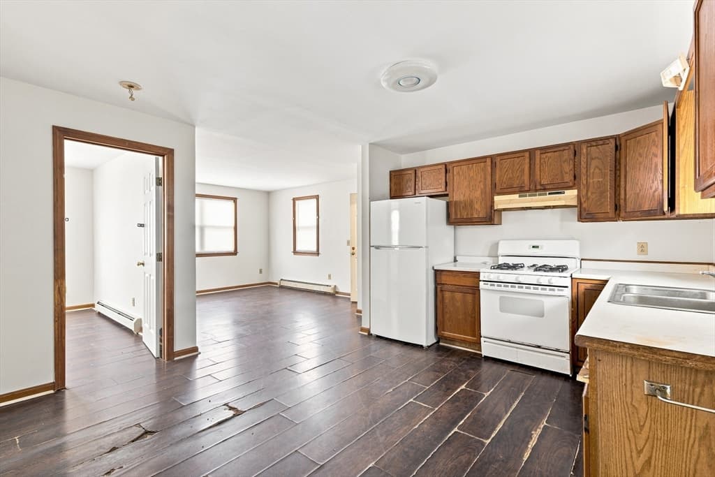 294 Weld St, New Bedford MA 02740 photo 32