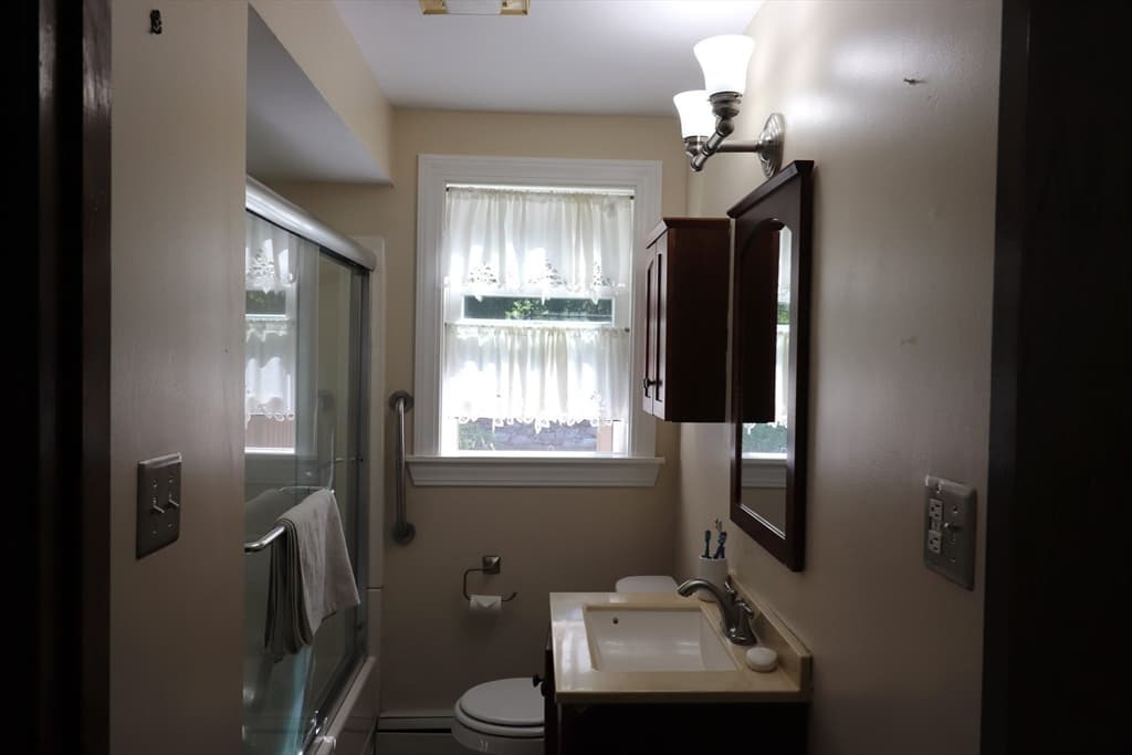 55 Franklin St, West Boylston MA 01583 photo 7