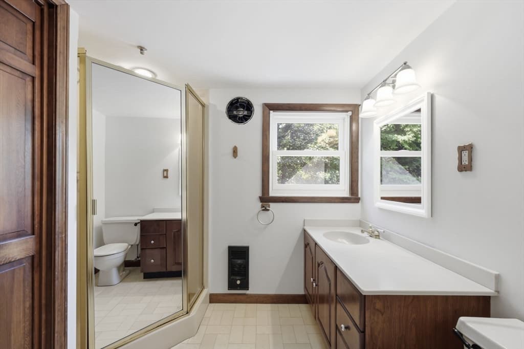 22 Dartmouth St, South Hadley MA 01075 photo 34