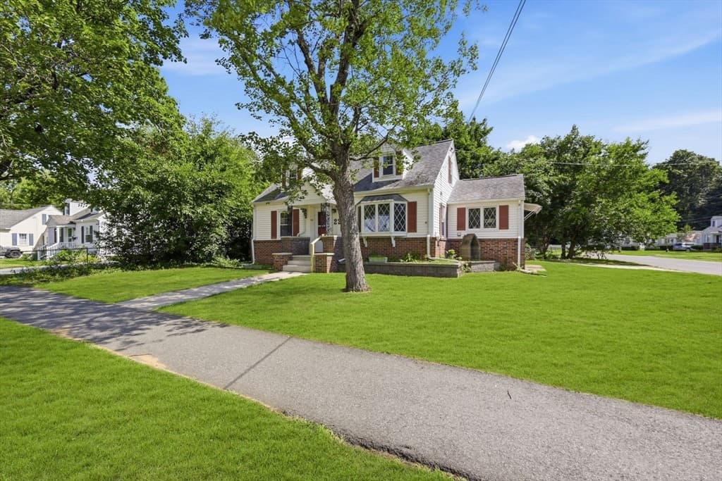 22 Dartmouth St, South Hadley MA 01075 photo 39