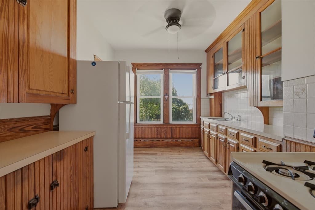 345 Sprague St, Fall River MA 02724 photo 26