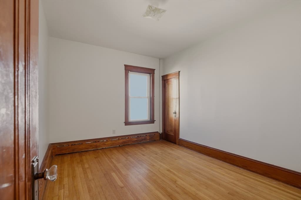 345 Sprague St, Fall River MA 02724 photo 7