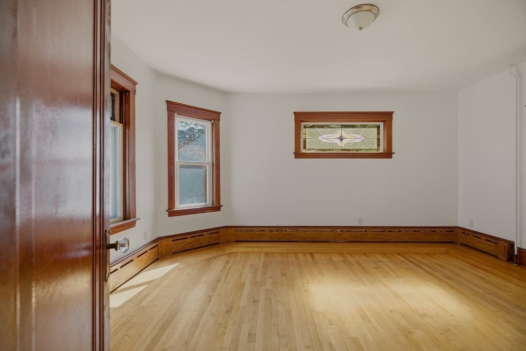 345 Sprague St, Fall River MA 02724 photo 5