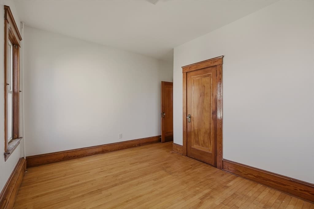 345 Sprague St, Fall River MA 02724 photo 9
