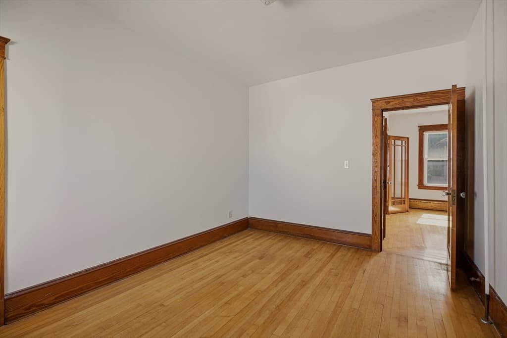 345 Sprague St, Fall River MA 02724 photo 15