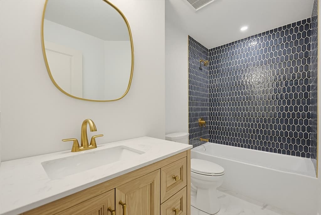 457 Walnut St, Shrewsbury MA 01545 photo 17